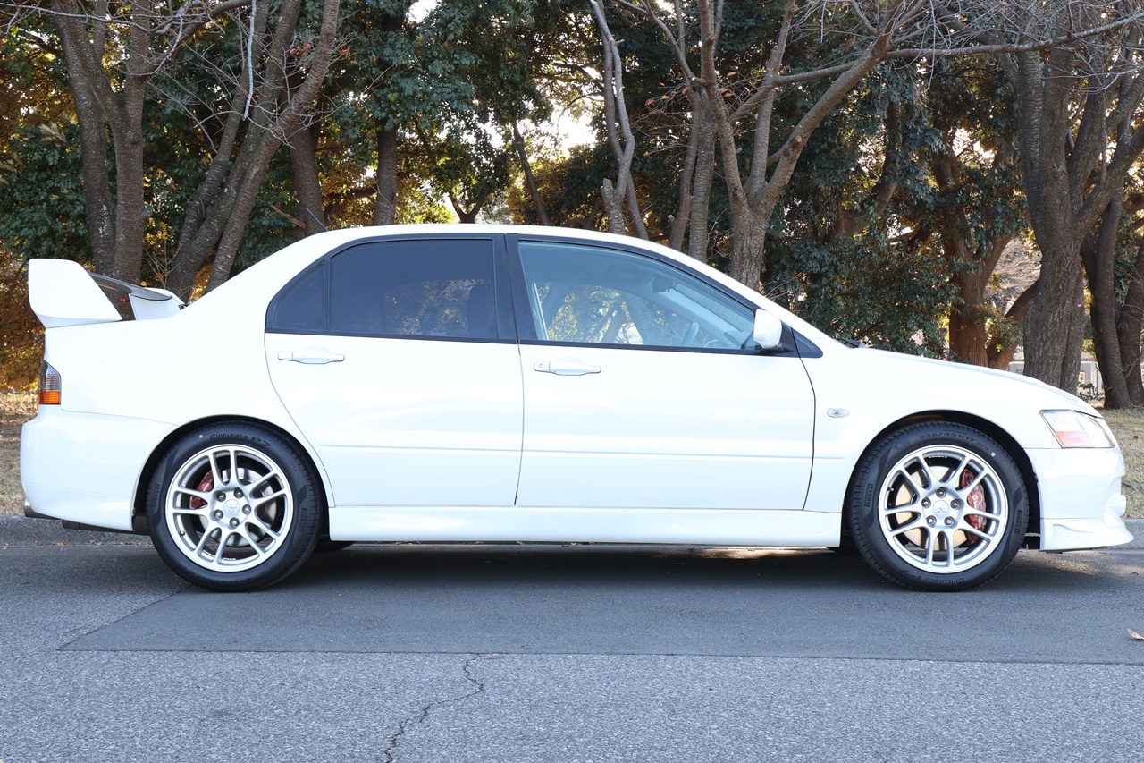 三菱ランサーエボリューションⅨ MR - サムネイル